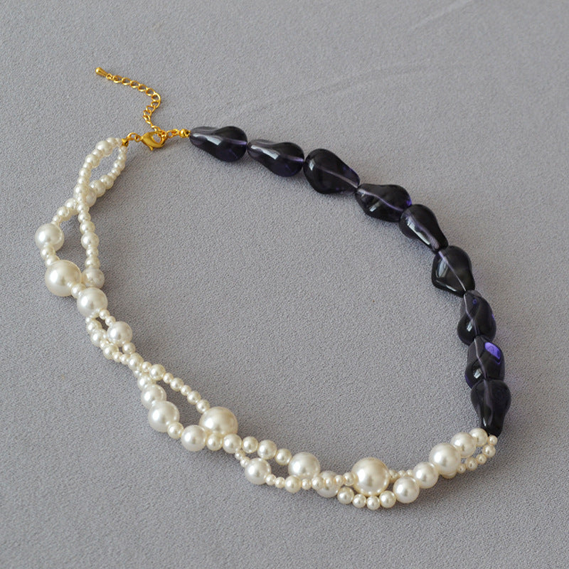 Beautiful Pearl Necklace with Unique Style