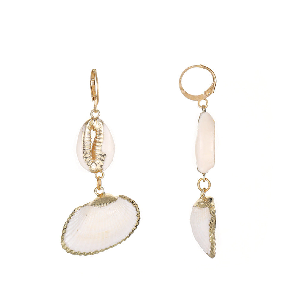 Vintage Handmade Gold Earring