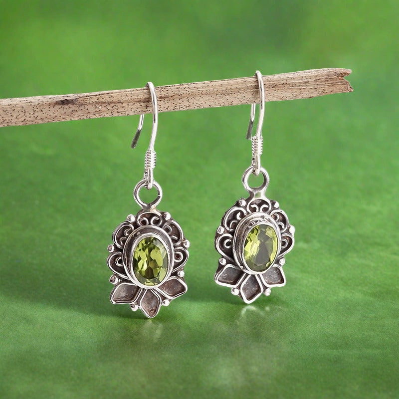 Charming Earring for Any Occasion