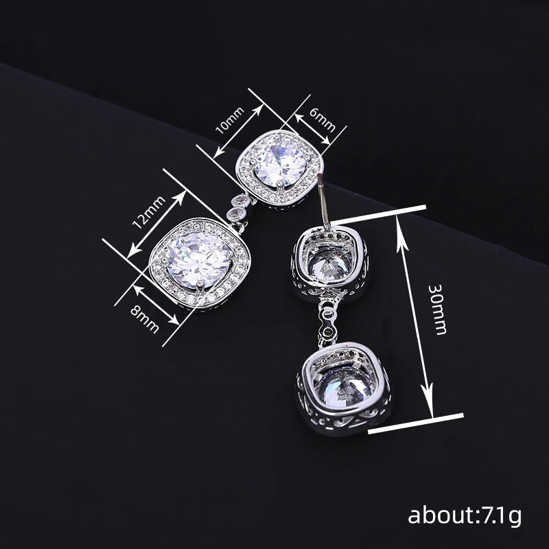 Classic Earring with Timeless Appeal
