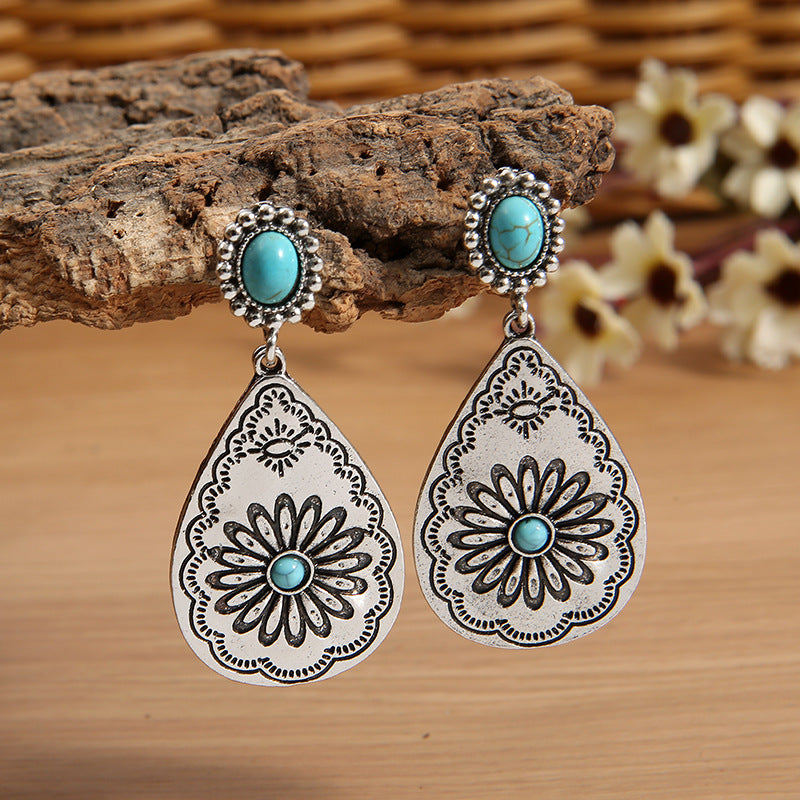 Elegant Earring for Every Occasion