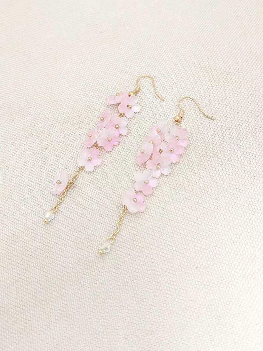 Classic Pearl Earring with Timeless Appeal