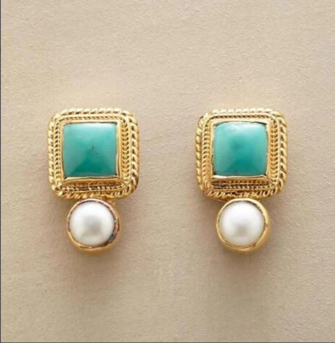 Beautiful Earring with Unique Style