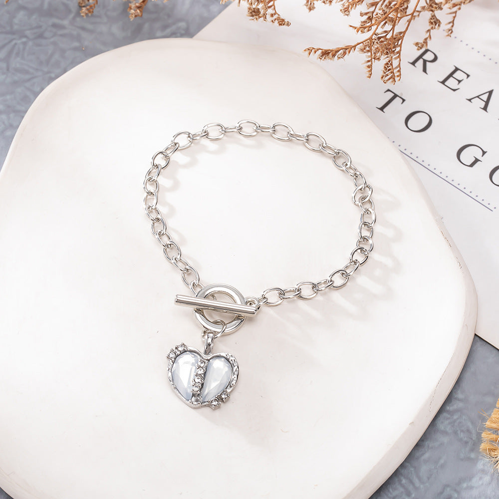 Beautiful Bracelet with Unique Style