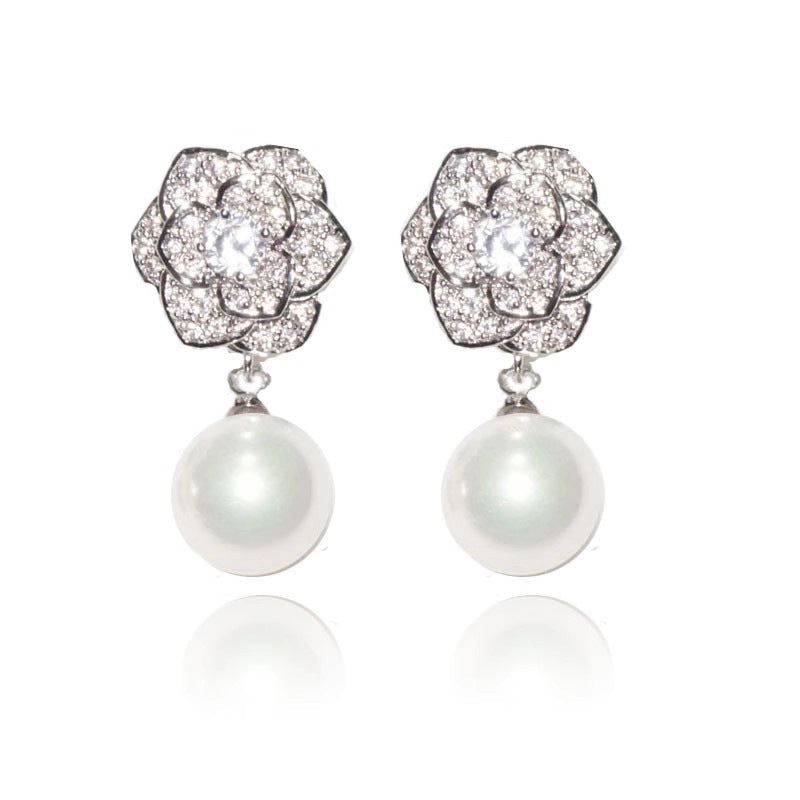 Stunning Pearl Earring for Daily Wear