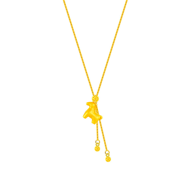 Beautiful Gold Necklace with Unique Style