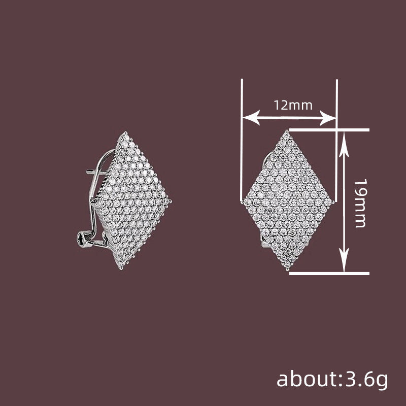 Beautiful Earring with Unique Style