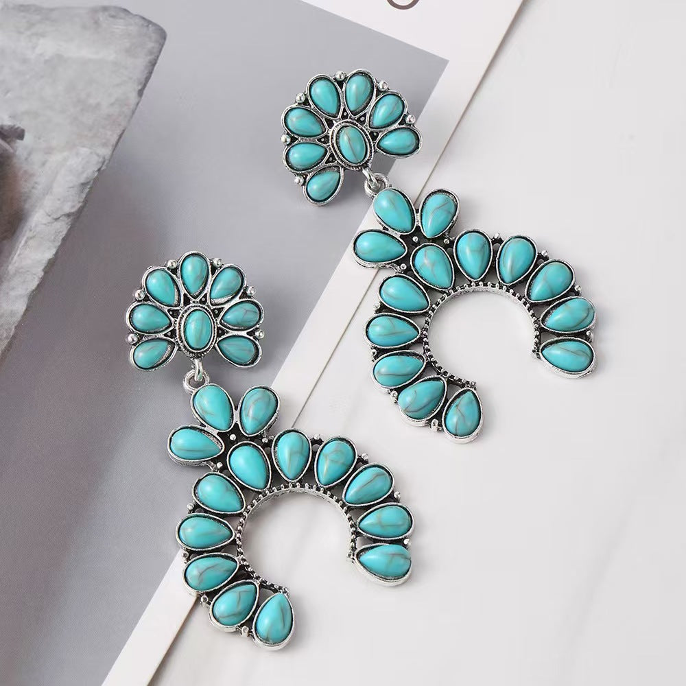 Beautiful Earring with Unique Style