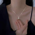 A Beautiful Pearl Necklace with Unique Style