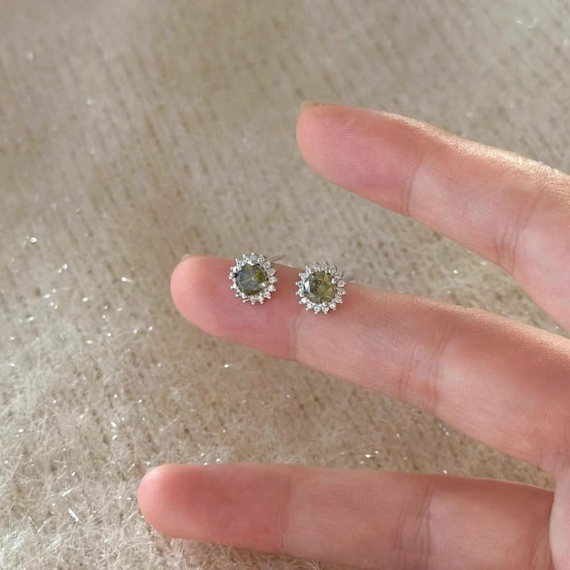 Vintage Handmade Earring