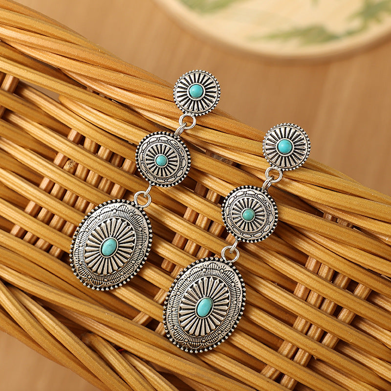 Beautiful Silver Earring with Unique Style