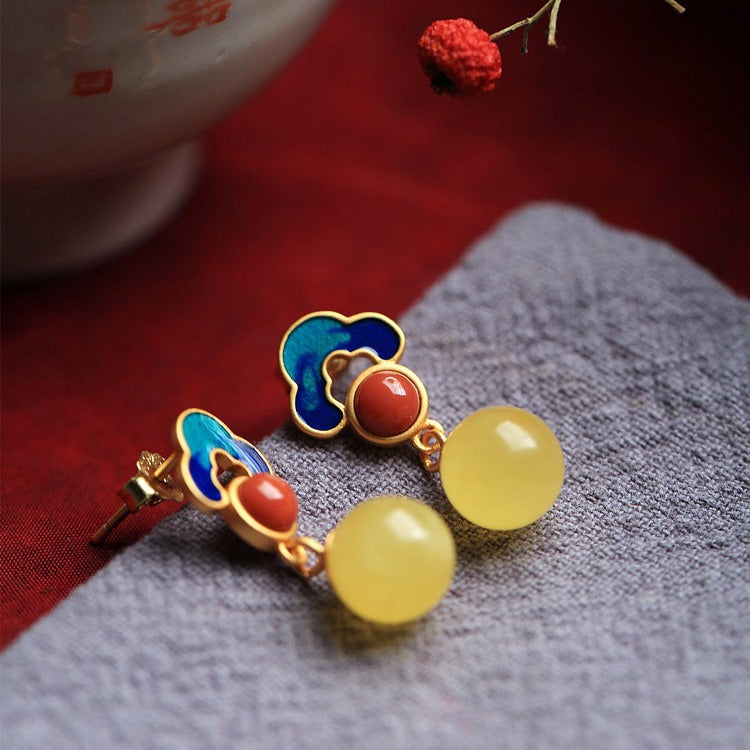 Vintage Handmade Gold Earring