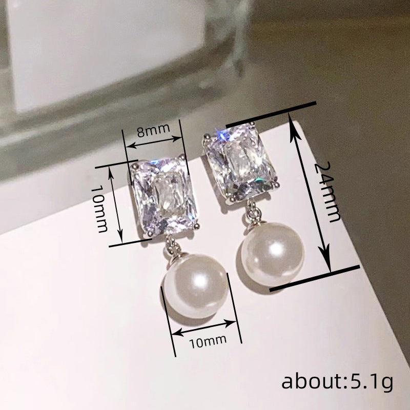 Elegant Pearl Earring for Every Occasion