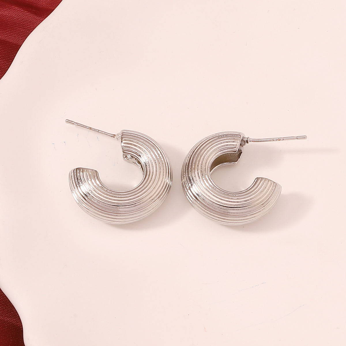 Vintage Handmade Earring