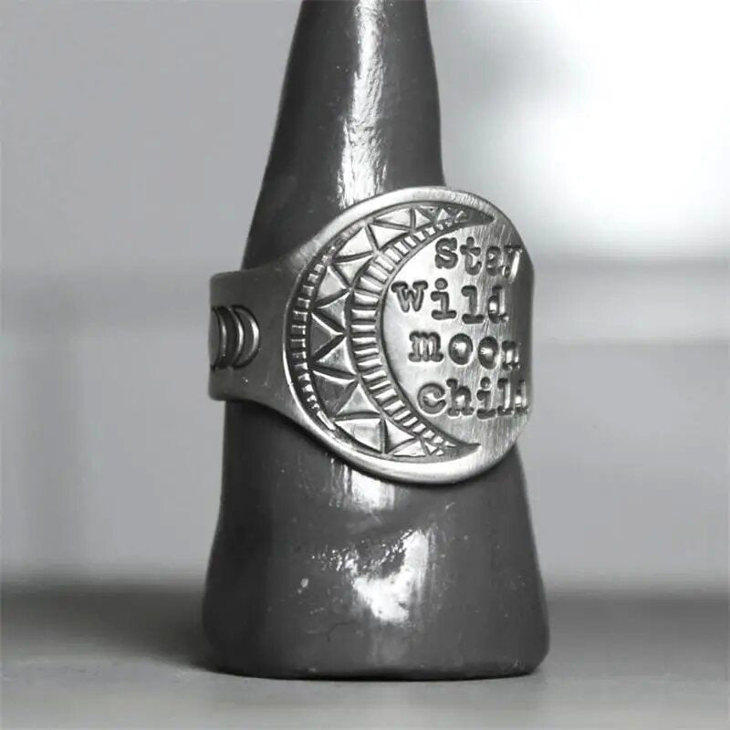 Stunning Silver Ring for Daily Wear