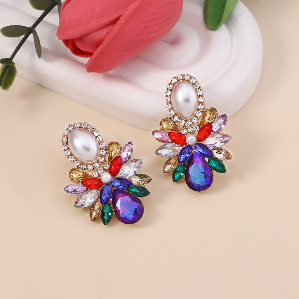 Charming Pearl Earring for Any Occasion