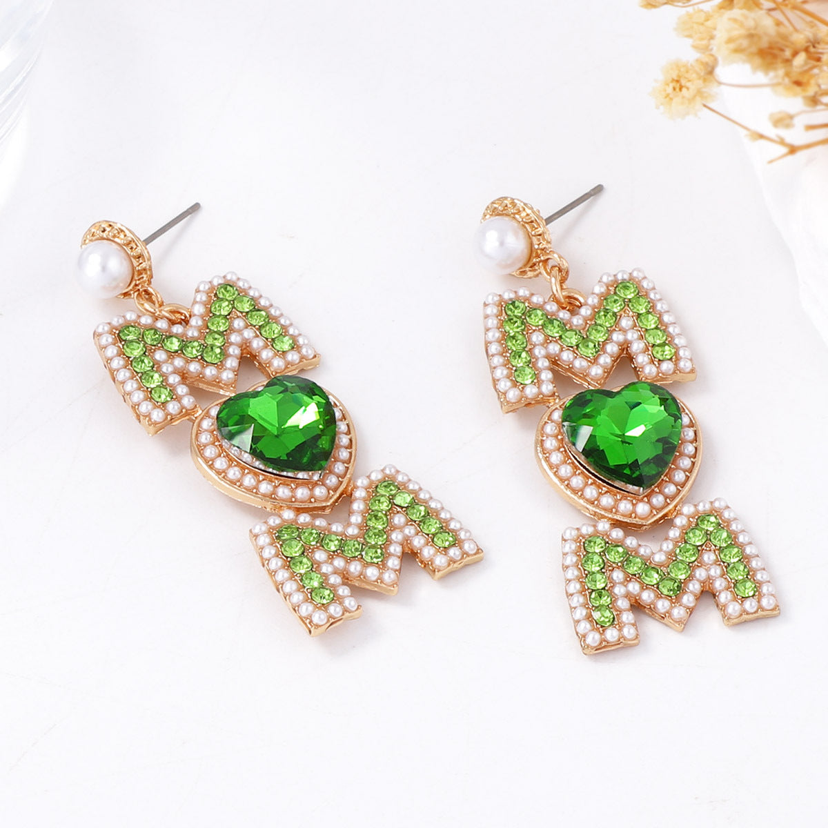 Stunning Pearl Earring for Daily Wear