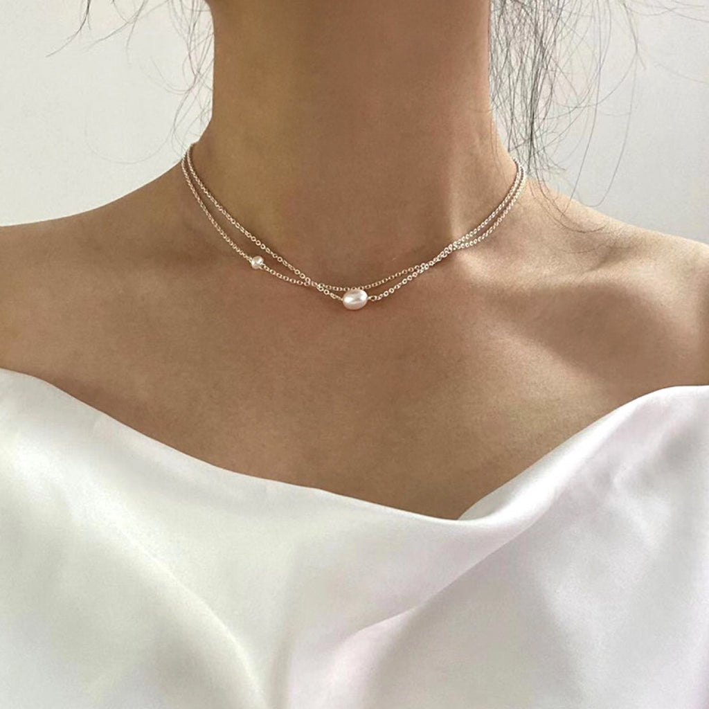 Beautiful Pearl Necklace with Unique Style