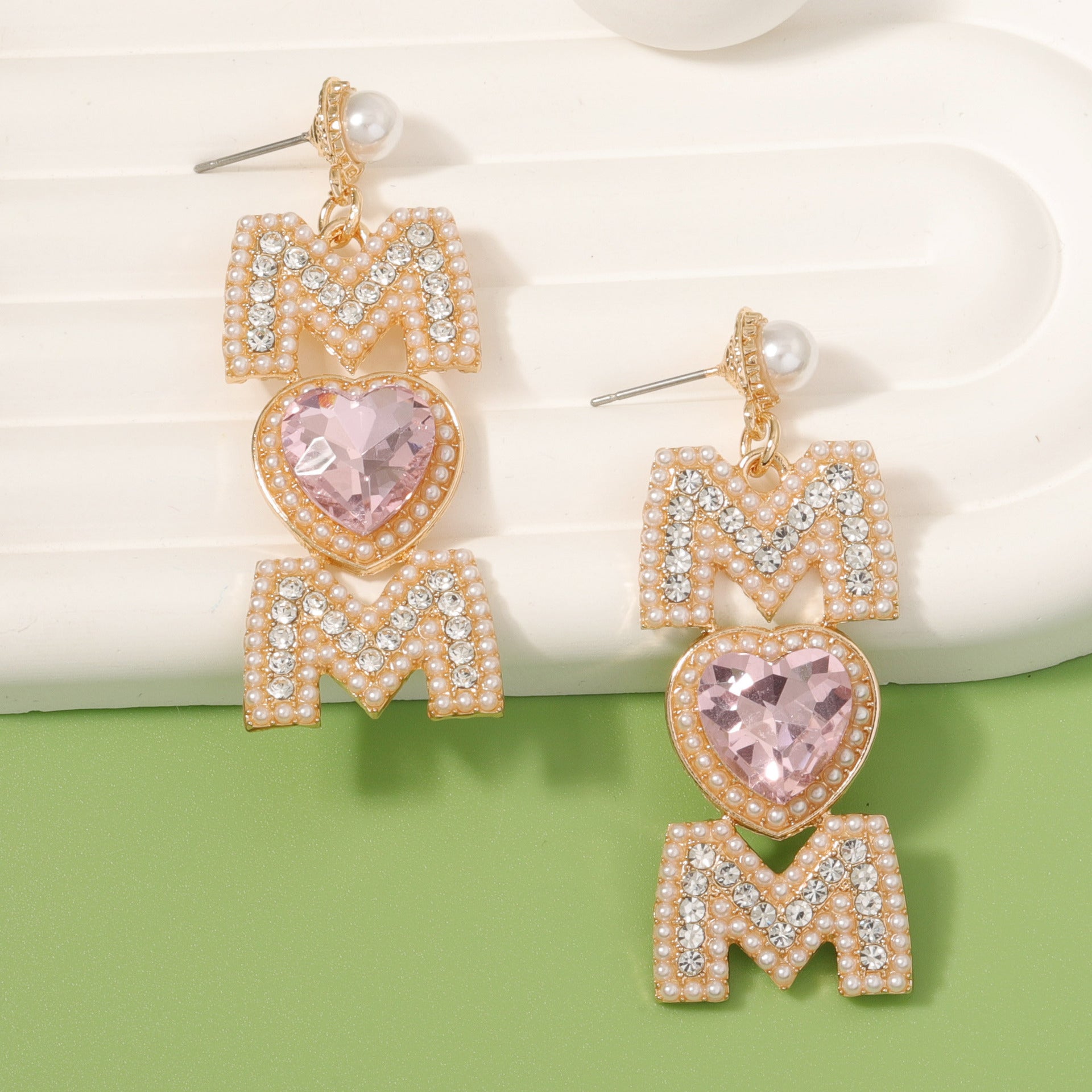 Stunning Pearl Earring for Daily Wear