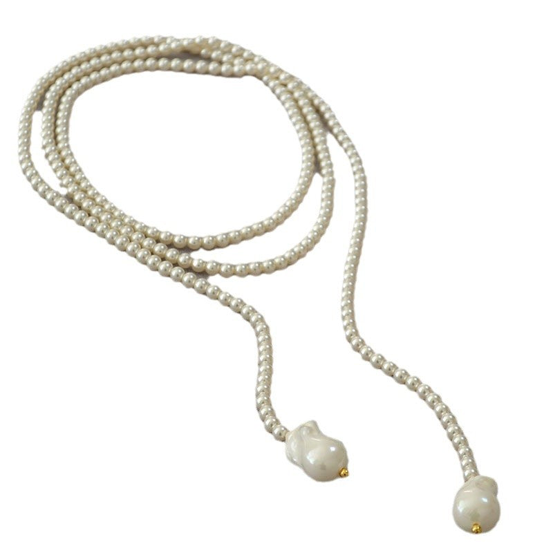 Beautiful Pearl Necklace with Unique Style