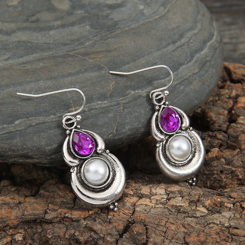 Charming Pearl Earring for Any Occasion