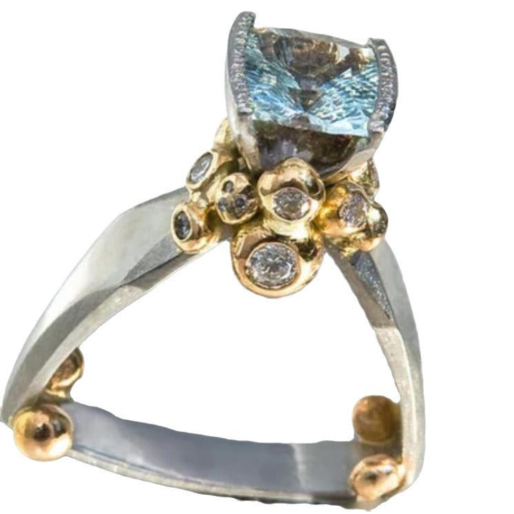 Beautiful Gold Ring with Unique Style