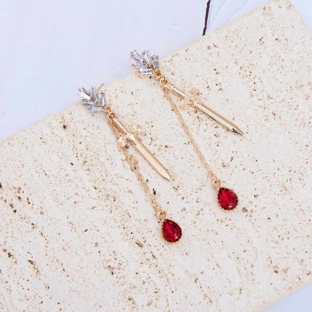 Charming Gold Earring for Any Occasion