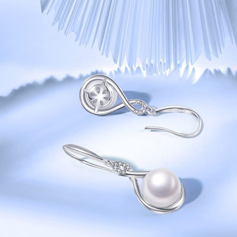 Romantic Pearl Earring for Special Moments