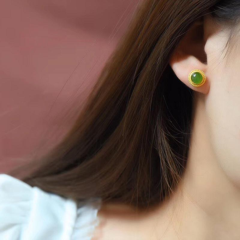 Vintage Handmade Gold Earring