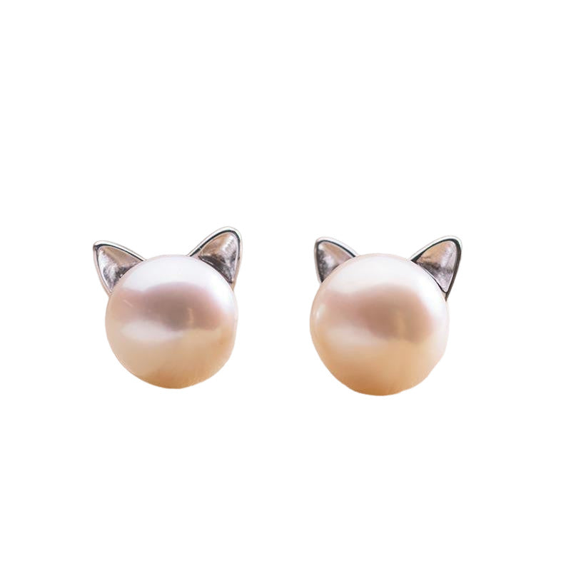 Charming Pearl Earring for Any Occasion