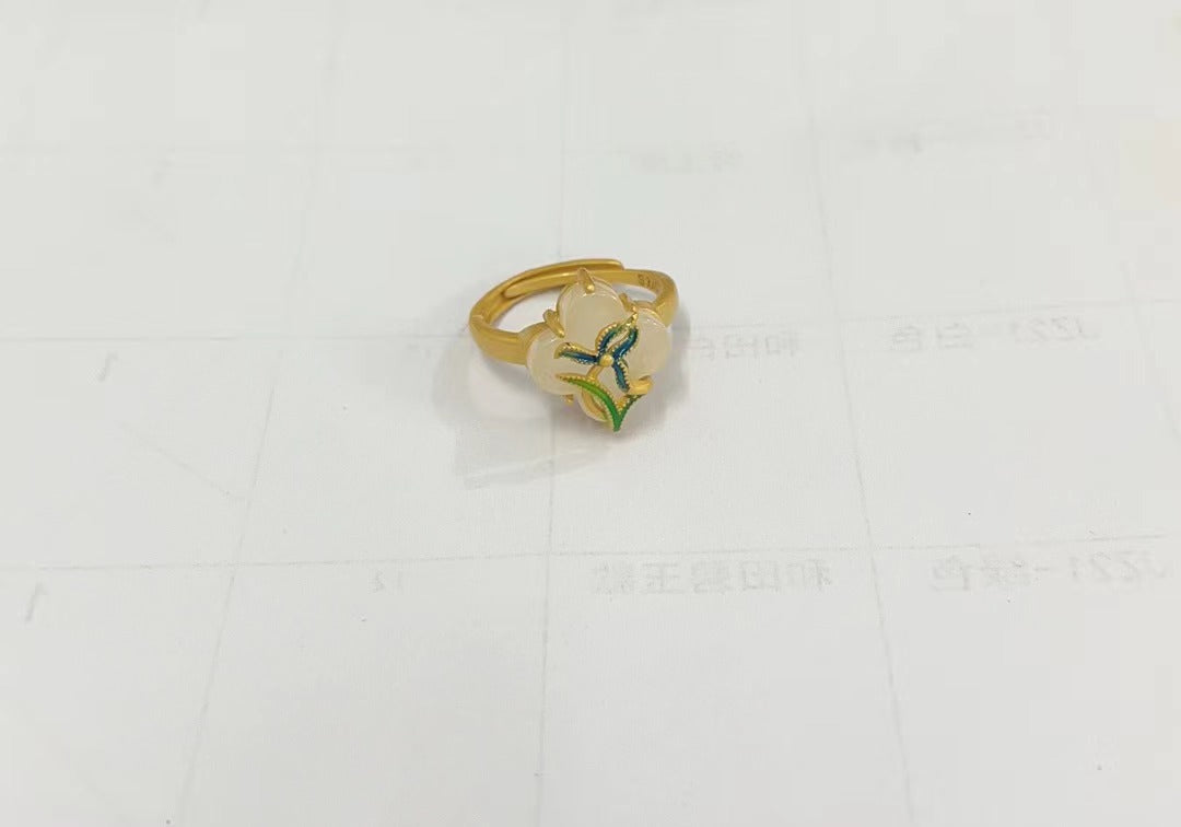 Stunning Silver Set for Daily Wear