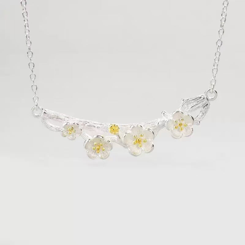 Stunning Necklace for Daily Wear