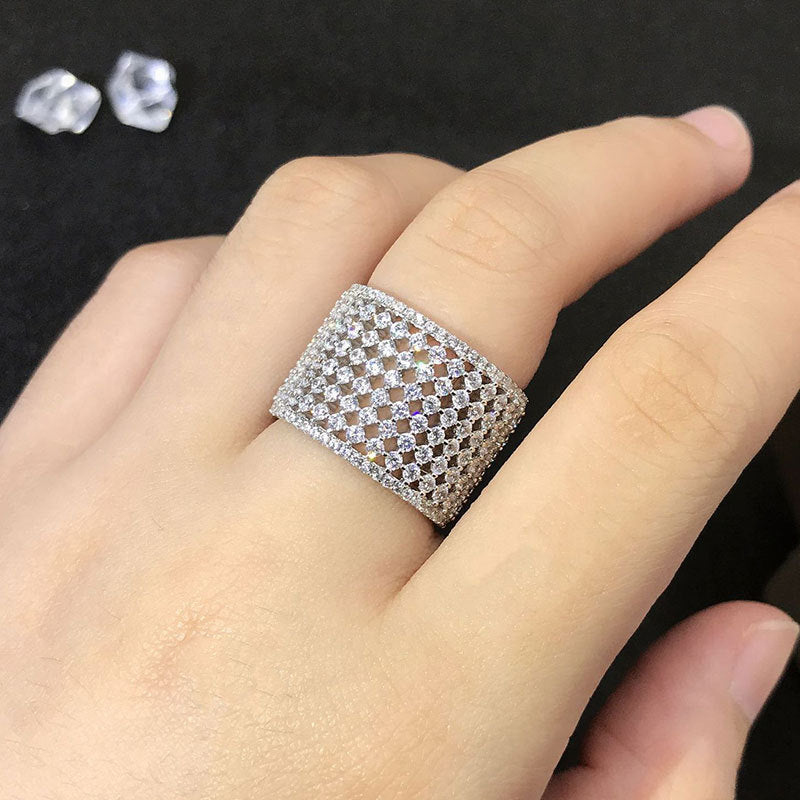 Beautiful Ring with Unique Style