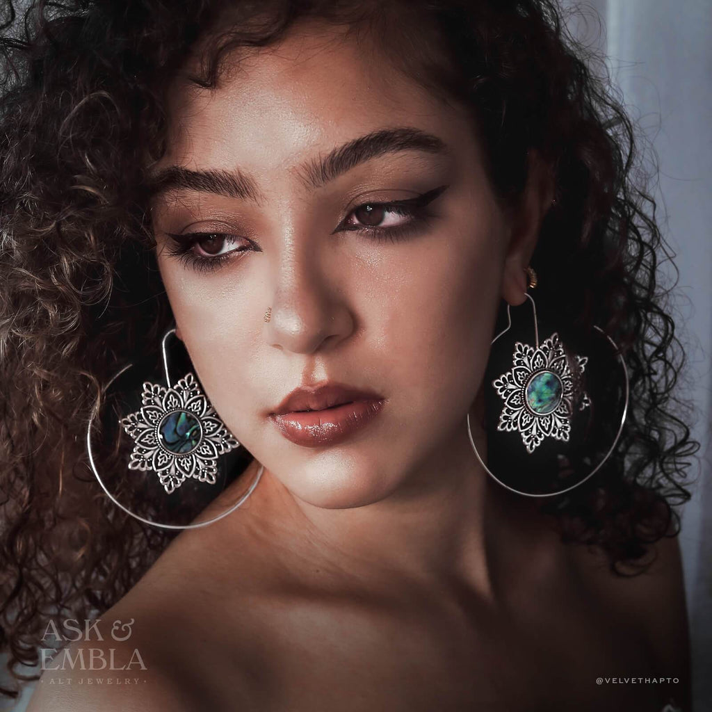 Classic Earring with Timeless Appeal