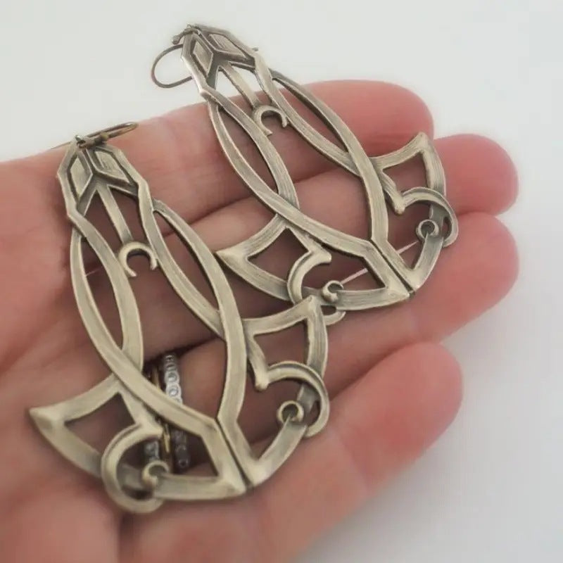 Romantic Earring for Special Moments