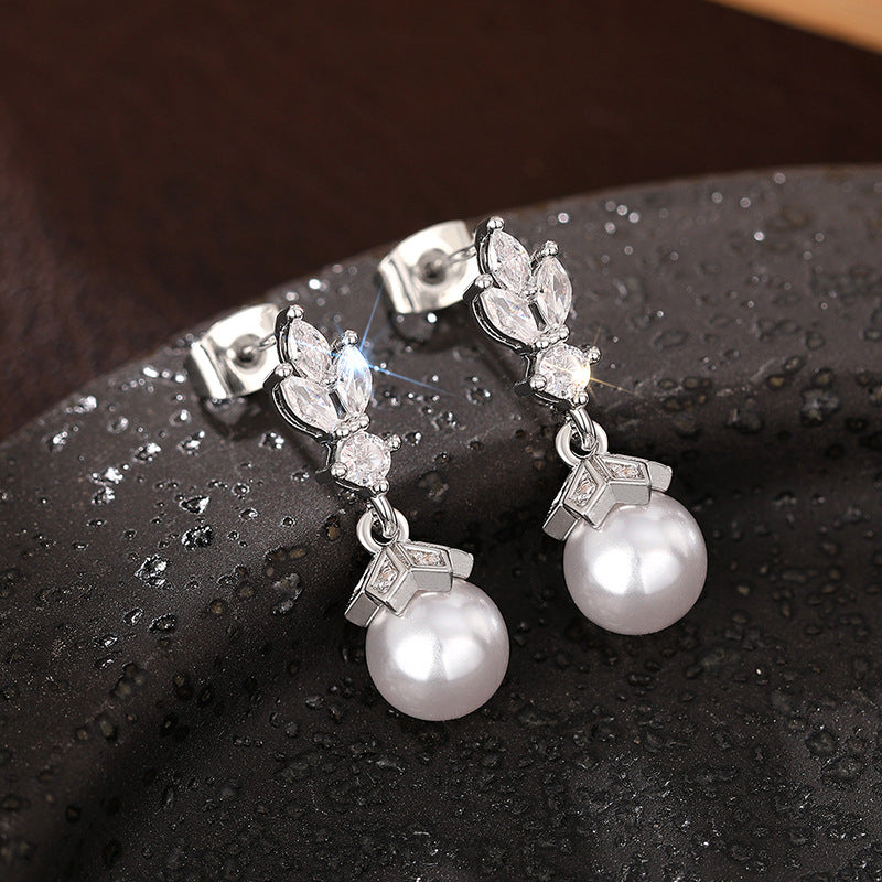 Beautiful Earring with Unique Style