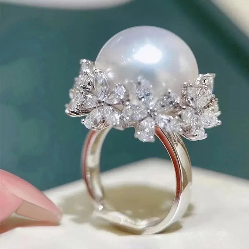 Beautiful Pearl Set with Unique Style