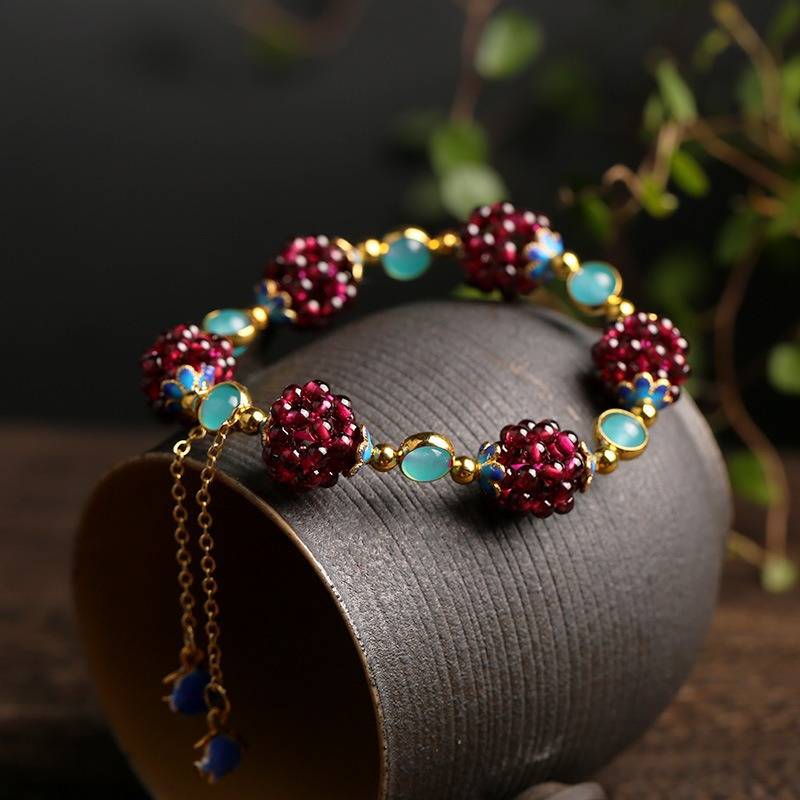 Beautiful Bracelet with Unique Style