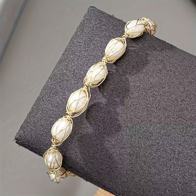 Beautiful Pearl Piece with Unique Style