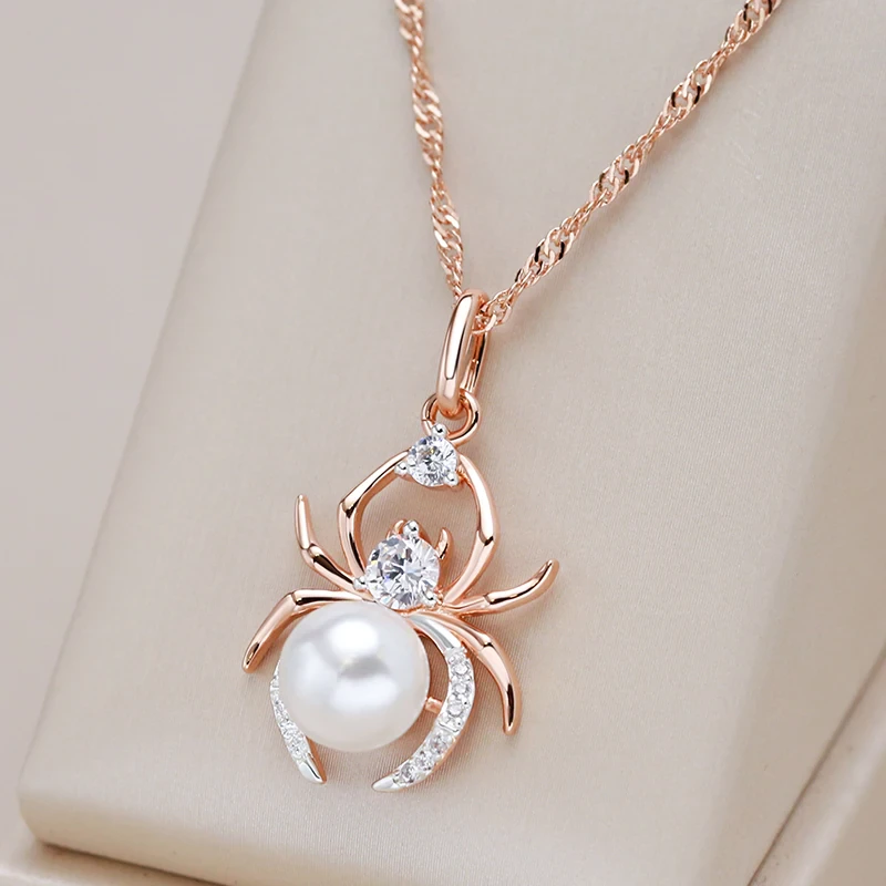 Romantic Pearl Necklace for Special Moments
