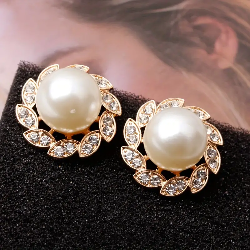 Romantic Pearl Earring for Special Moments