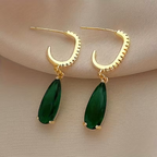Charming Earring for Any Occasion