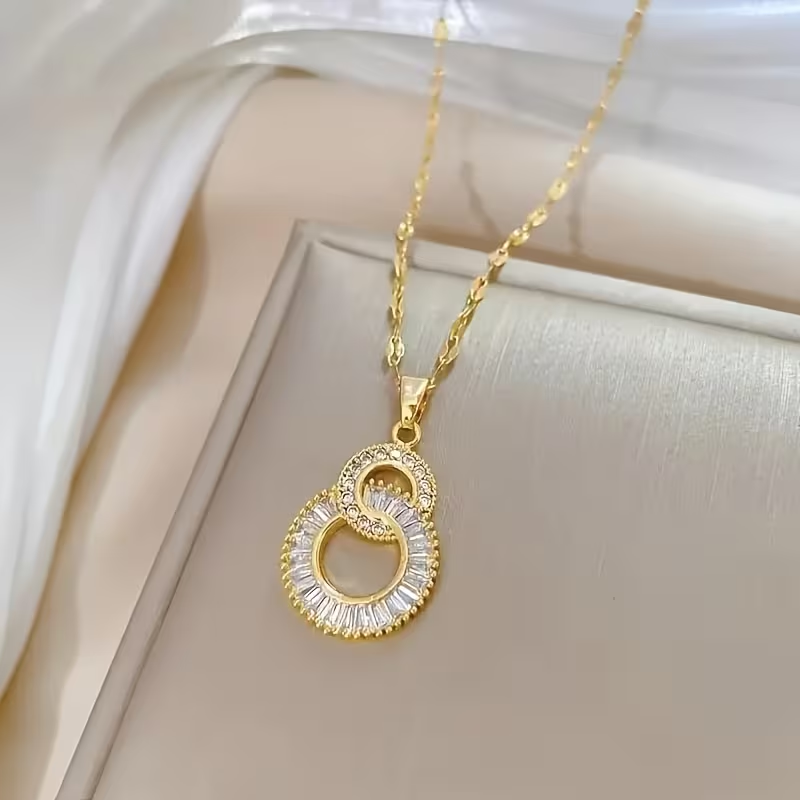 Stunning Necklace for Daily Wear