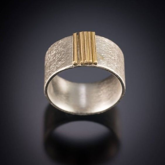 Beautiful Gold Ring with Unique Style