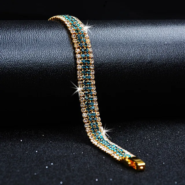 Beautiful Bracelet with Unique Style