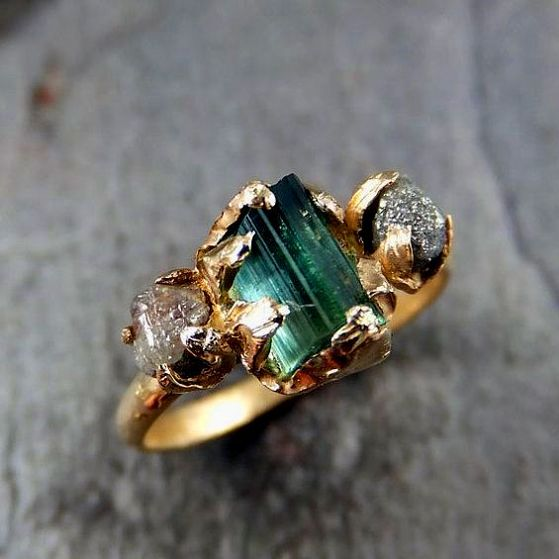 Beautiful Gold Ring with Unique Style