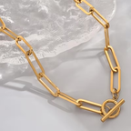 Beautiful Gold Necklace with Unique Style